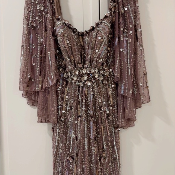 Jenny Packham Dresses & Skirts - Jenny Packham Glittering Mauve Gown
